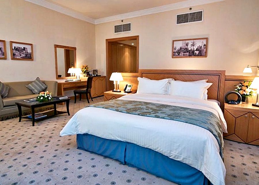 Wiseman Grand Hotel Doha Kültér fotó A room at the Grand Hyatt Hotel, Amman